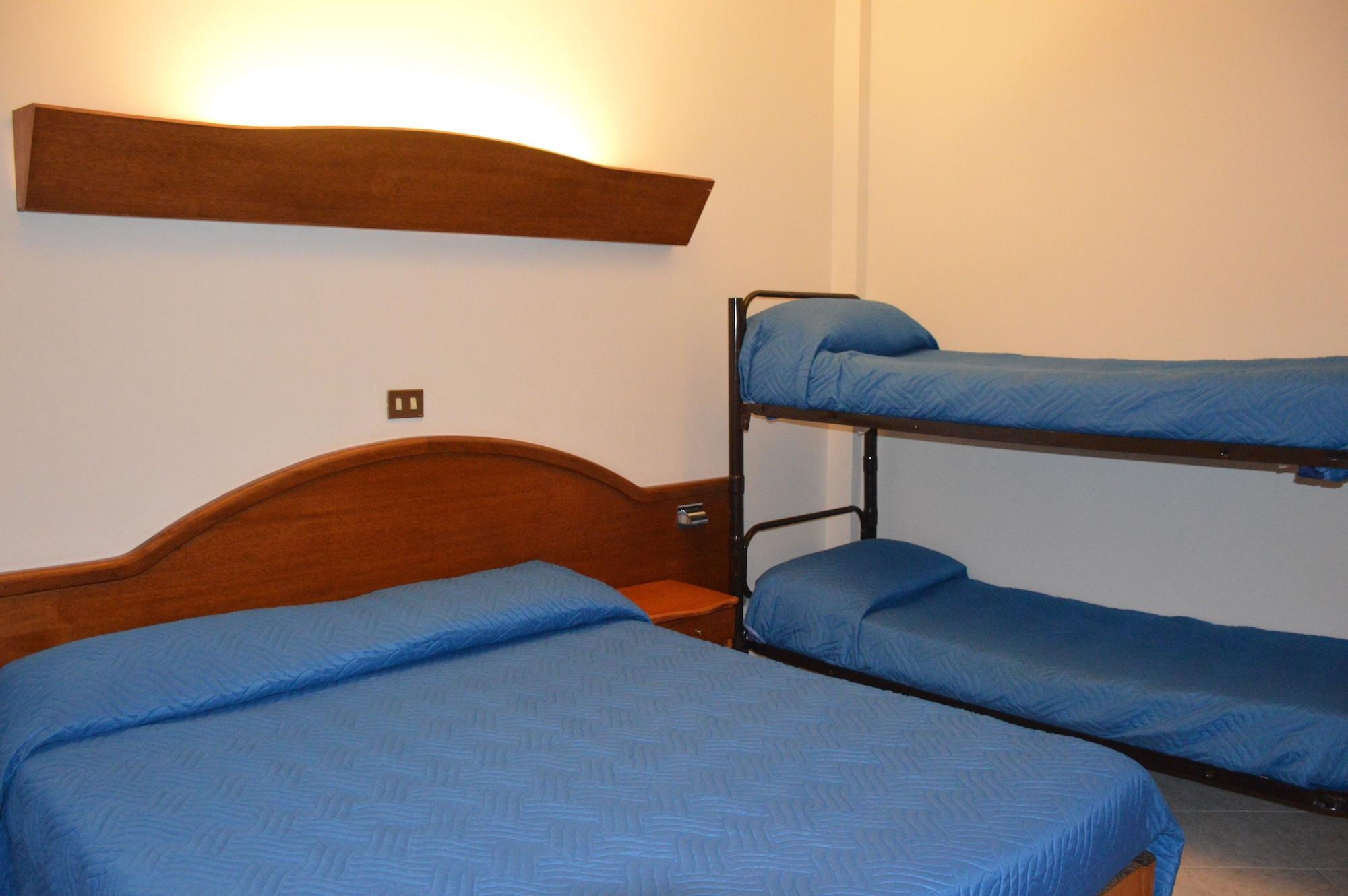 Hr Hotel & Spa Piano di Sorrento Bagian luar foto