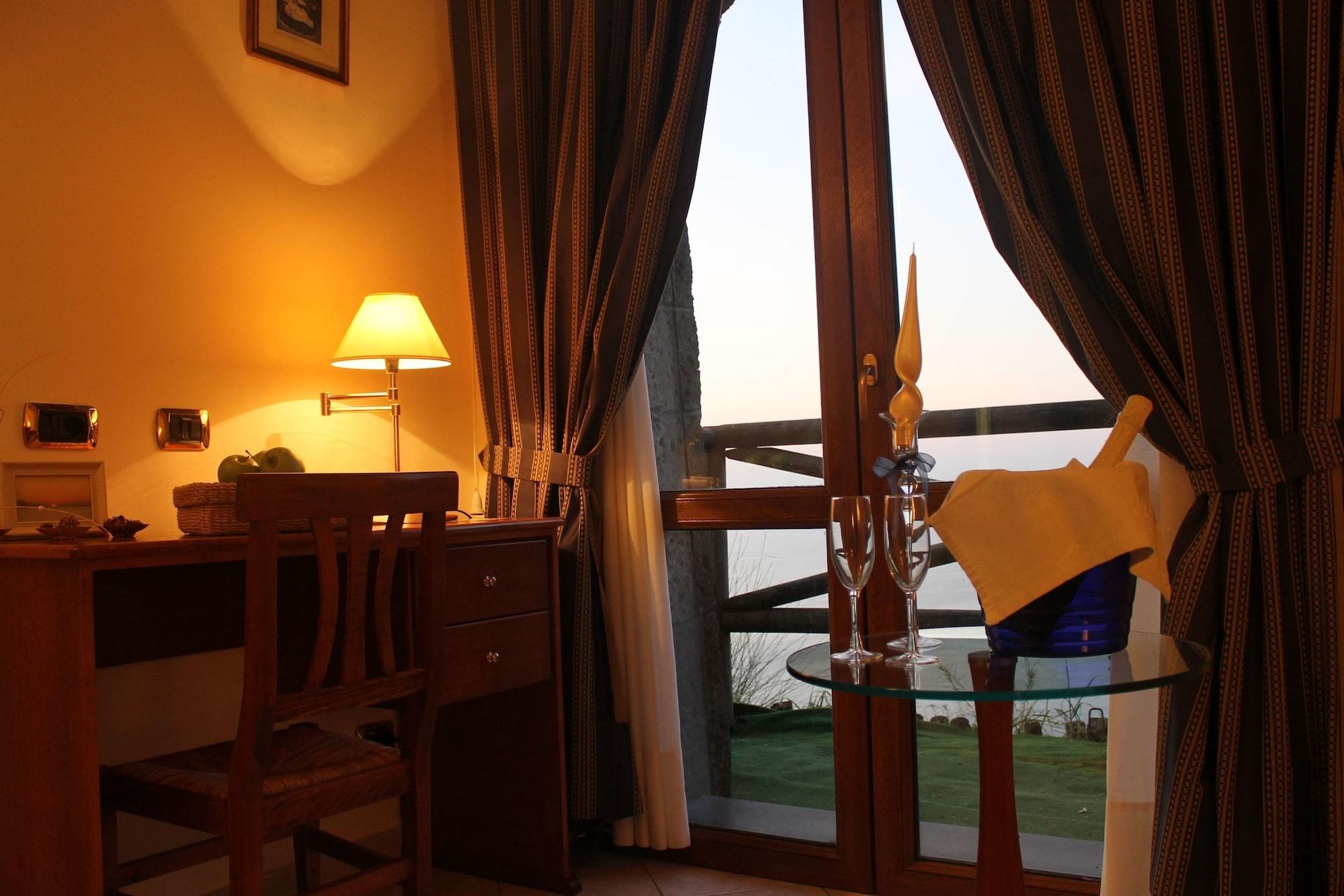 Hr Hotel & Spa Piano di Sorrento Bagian luar foto