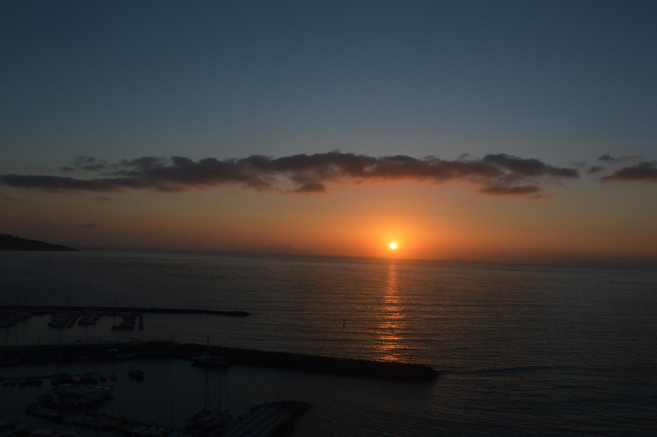 Hr Hotel & Spa Piano di Sorrento Bagian luar foto