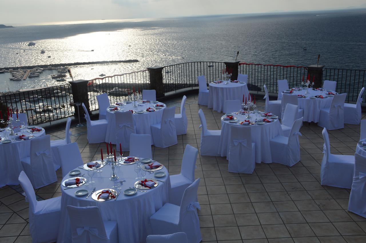 Hr Hotel & Spa Piano di Sorrento Bagian luar foto