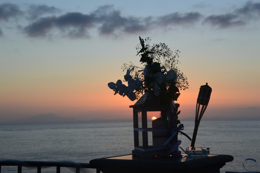 Hr Hotel & Spa Piano di Sorrento Bagian luar foto